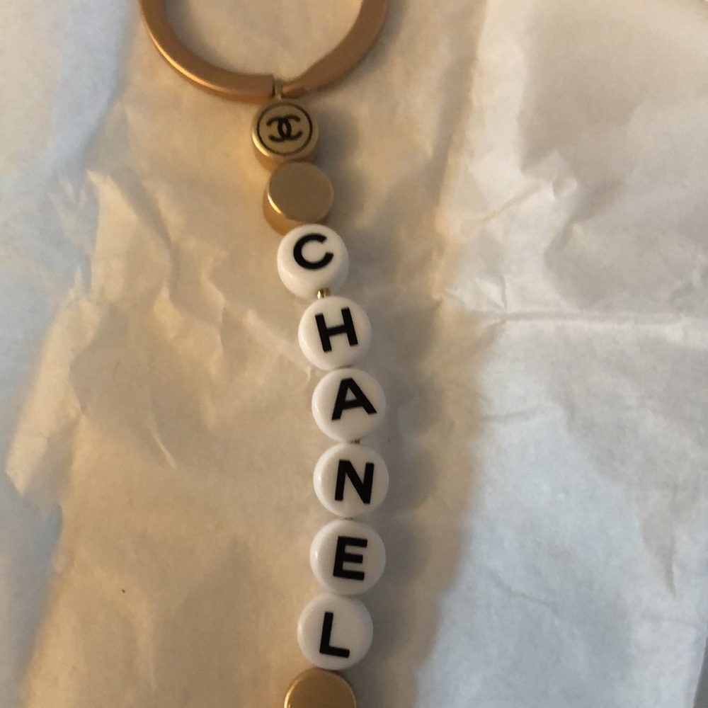 Chanel Sublimage keyring - Picture 3 of 7